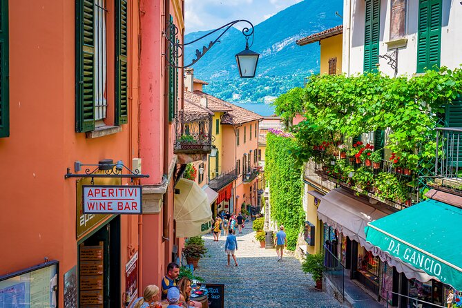 Italy and Switzerland Day Trip: Lake Como, Bellagio & Lugano from Milan - The coach, the headsets, and the English-guide reality check