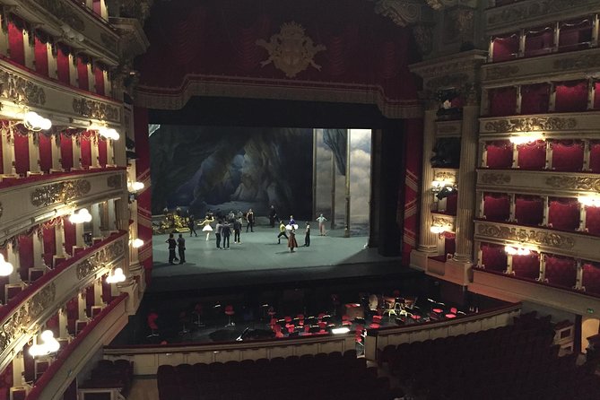 La Scala Theatre and Museum guided experience - Guides Make the Facts Feel Like a Performance