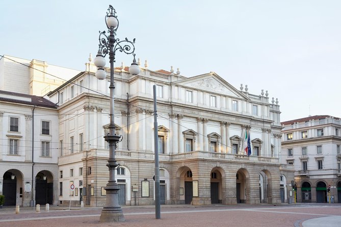 La Scala Theatre and Museum Tour in Milan With Private Guide - Who should book this La Scala theatre and museum tour?