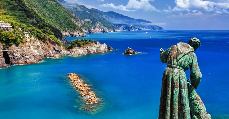 La Spezia: Cinque Terre Tour by Boat - Entering Cinque Terre from La Spezia’s harbor