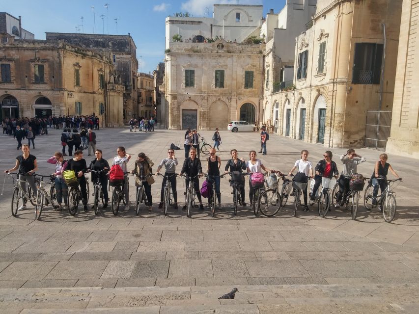 Lecce: City Highlights Guided Tour by Bike - Lecce by bike, baroque on two wheels