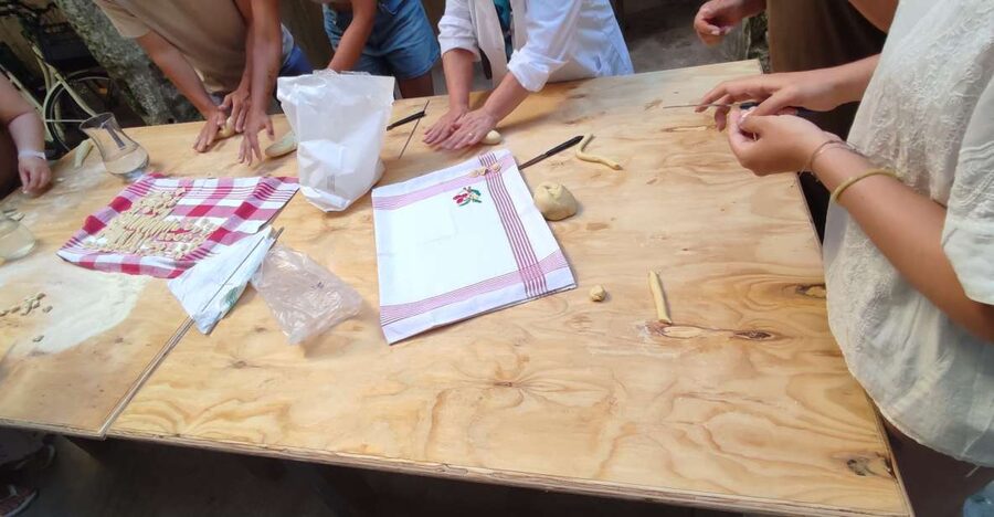 Lecce: Pasta Making Class in 1400s-Era Courtyard with Wine - A 1400s courtyard lesson in central Lecce