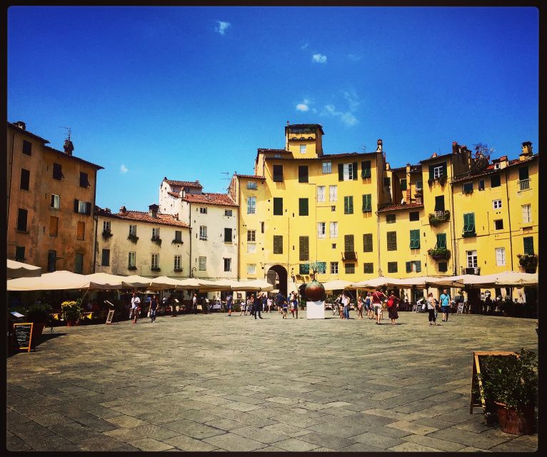 Lucca: 2-Hour City Center Walking Tour - Lucca Cathedral at the end: optional interior visit for €3