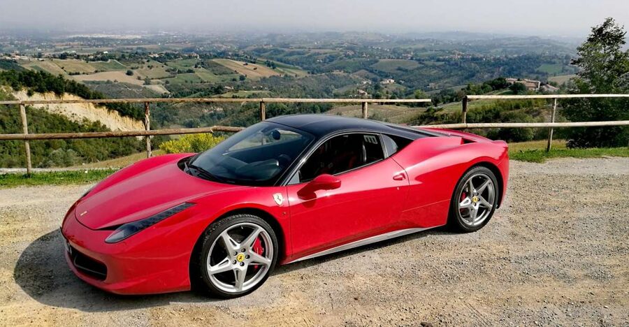 Maranello: Test Drive Ferrari 458 - The car side of the story: 2 seats, big power, and the 458 personality
