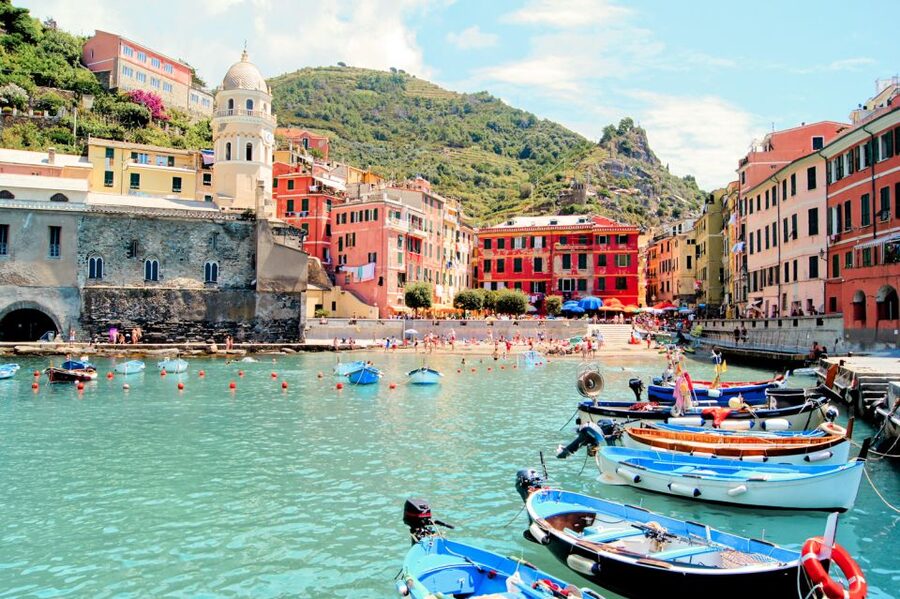 Milan: Cinque Terre Full-Day Guided Trip With Cruise - Monterosso al Mare: The Largest Village Stop for Real Wandering