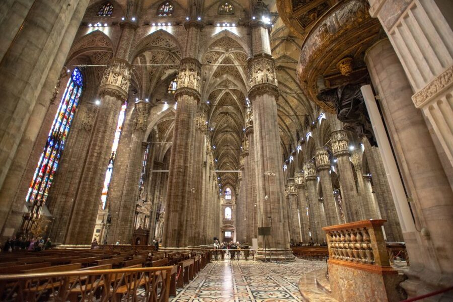 Milan: Fast-Track Milan Cathedral and Terraces Guided Tour - Duomo Museum and San Gottardo Church with included passes