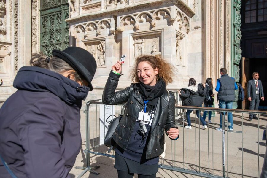 Milan: Fast-Track Milan Cathedral and Terraces Guided Tour - Private tour vs small-group: choose your listening style
