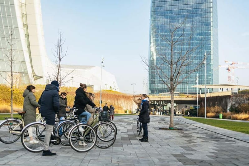 Milan: Hidden Gems Guided Bike Tour - Upscale residential Milan, near the center