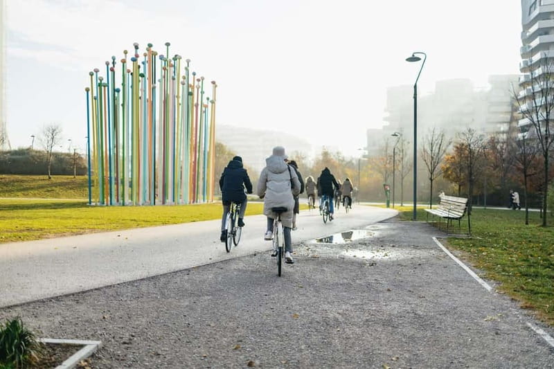 Milan: Hidden Gems Guided Bike Tour - Photo stops and the café break that makes it feel local