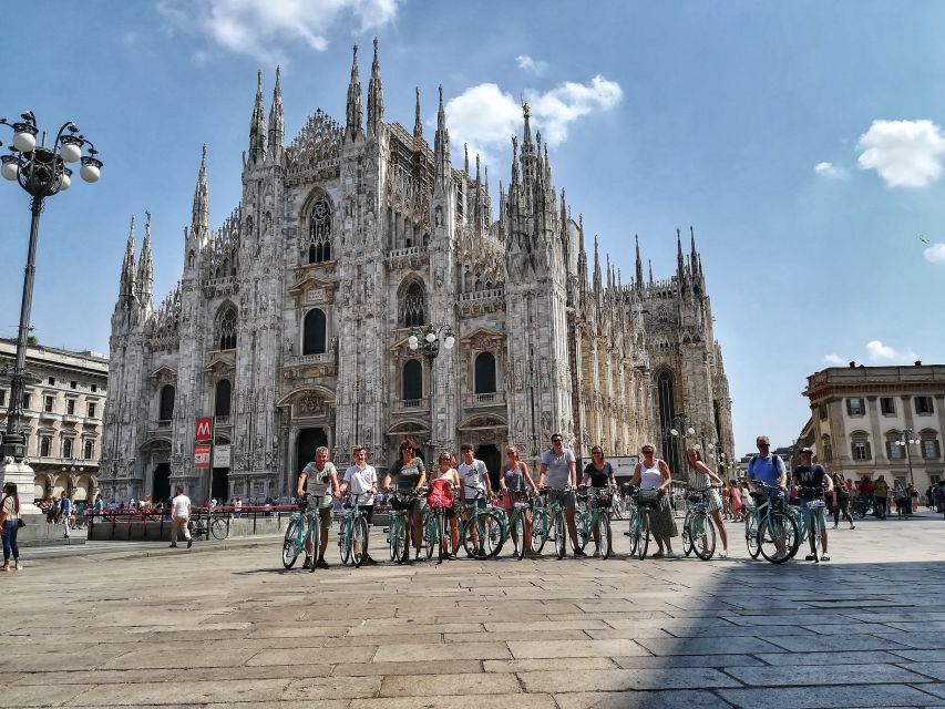 Milan: Highlights and Hidden Gems Guided Bike Tour - Guides in English or Dutch, and Why the Stories Matter