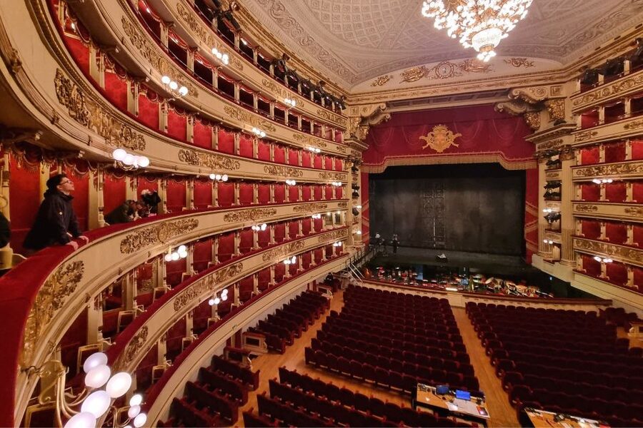 Milan: La Scala Theater and Museum Tour with Entry Tickets - Teatro alla Scala From the Boxes: The Part You Want to See