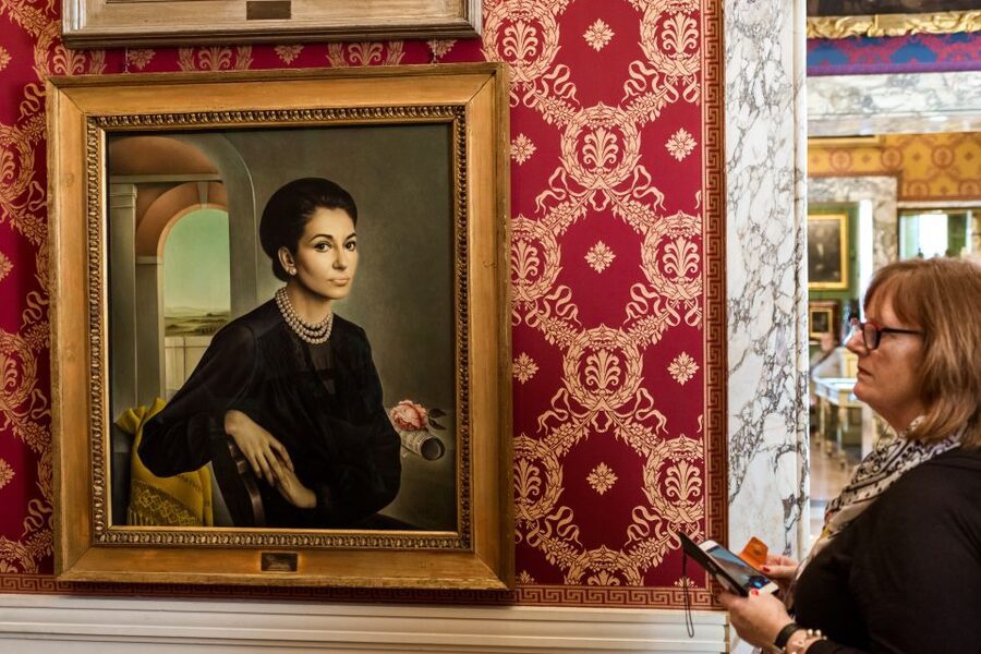 Milan: La Scala Theater & Museum Guided Experience - Museum Walkthrough: Costumes, Instruments, and Artists Up Close