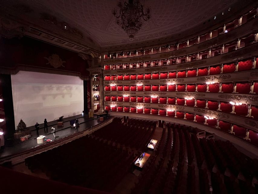 Milan: La Scala Theatre Skip-the-line Guided Tour - Theatre access, rehearsals, and what the stage visibility means for you