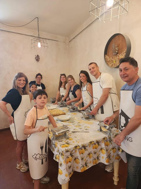 Milan: Pasta and Tiramisu Cooking Class with Wine - Why this Milan class is more than a food show
