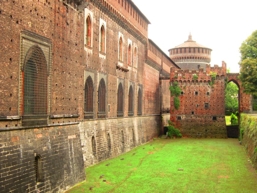 Milan: Sforza Castle and Michelangelo's Pietà Rondanini Tour - Leonardo da Vinci at the Sforza court: what you’ll notice in the castle