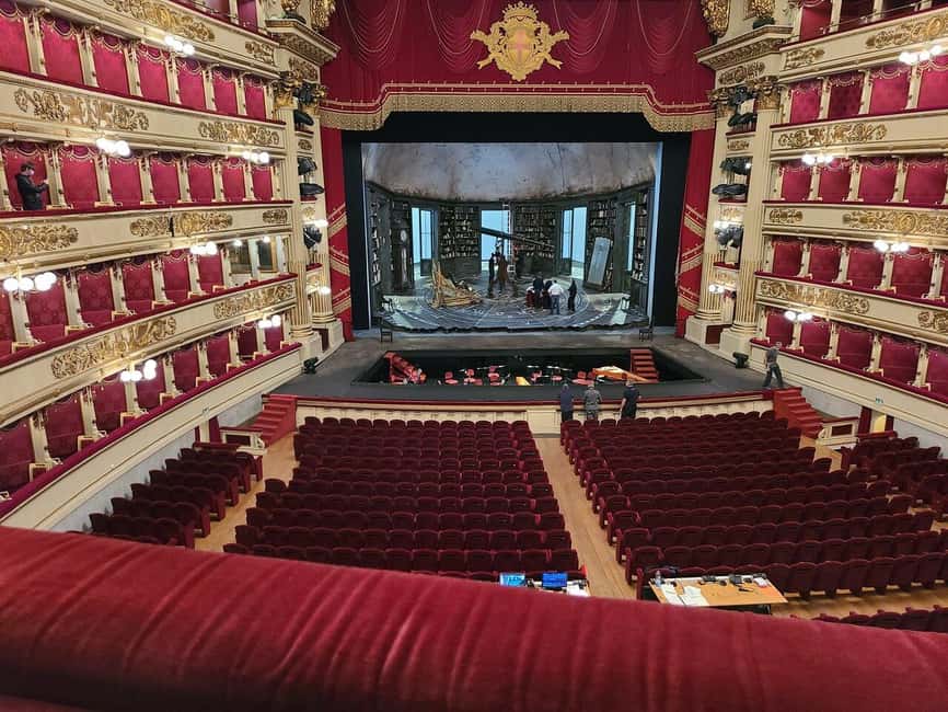 Milan: Skip-the-Line La Scala Museum Tour + Hop On Hop Off - The museum versus the stage, so you do not feel shortchanged