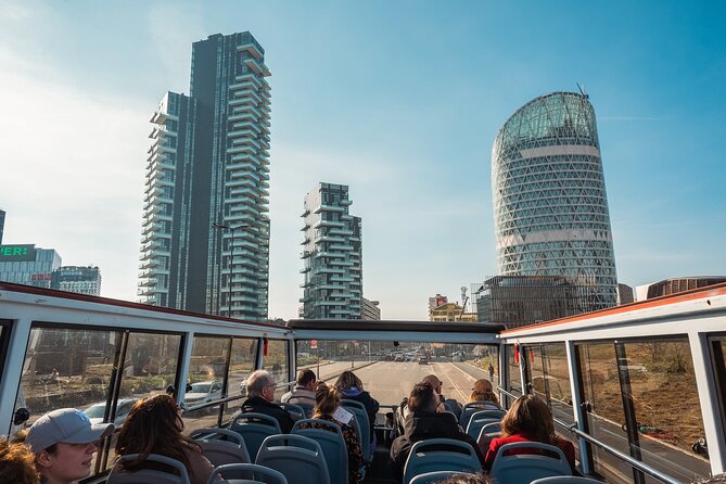 Milan Super Saver: Skip-the-Line Duomo and Rooftop Guided Tour - How the Schedule Works: Weekend Freedom vs Weekday Direct Rooftop