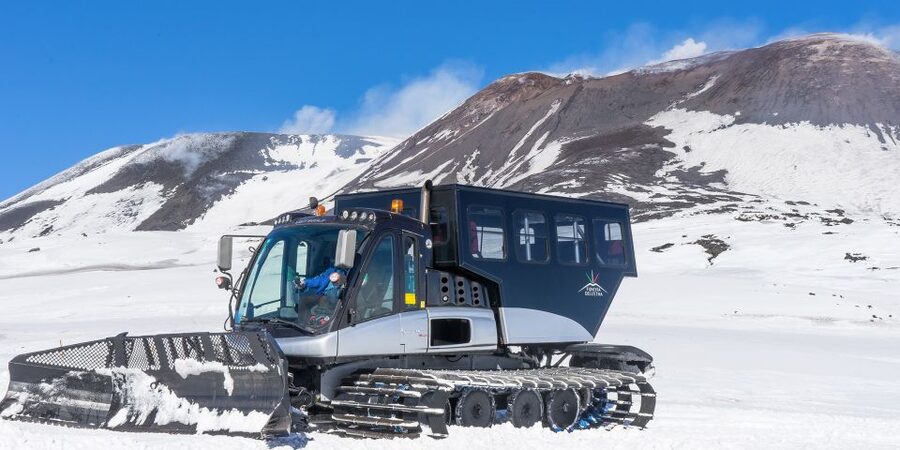 Mount Etna: Roundtrip Cable Car and 4x4 Bus Ticket - First Contact: Finding Funivia dell’Etna and Validating Your QR Code