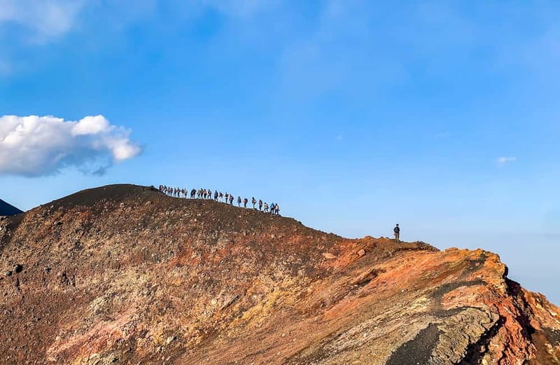 Mount Etna: Trek to 3000m with cable car and jeep - Guides, Pace, and Group Size: What Really Drives The Experience