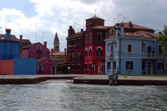 Murano Glass Experience With a Visit to a Burano Lace Island - The church stop on Murano: a quiet pause with local atmosphere