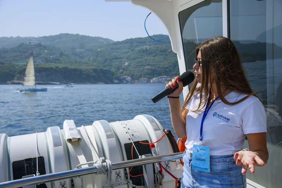 Naples: Boat Tour to Positano, Amalfi and Ravello - Naples to Torre del Greco: how the morning actually works