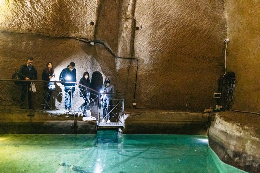 Naples: Naples Underground Entry Ticket and Guided Tour - How the Pizza Option Works at the End