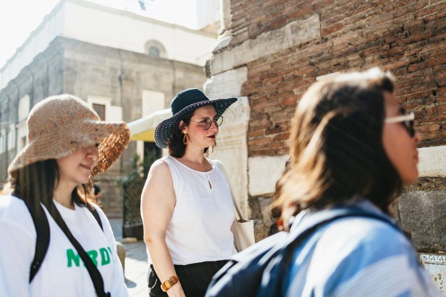Naples: Old Town and Veiled Christ Tour - Starting at Piazza Bellini, where the city’s layers begin