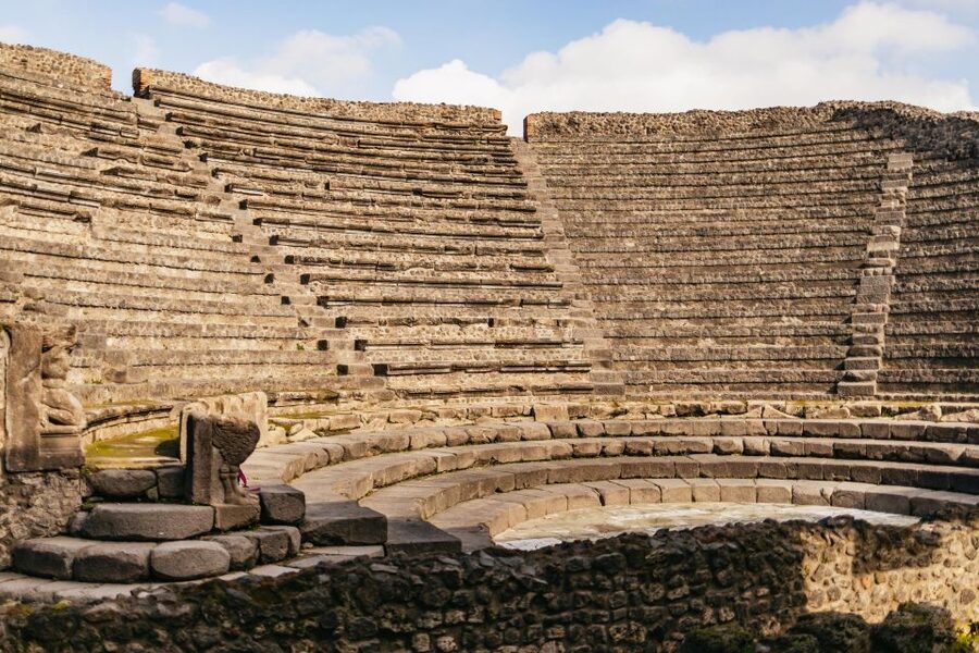 Naples: Pompeii and Mt. Vesuvius with Lunch and Wine Tasting - Who this tour is best for (and who should pass)