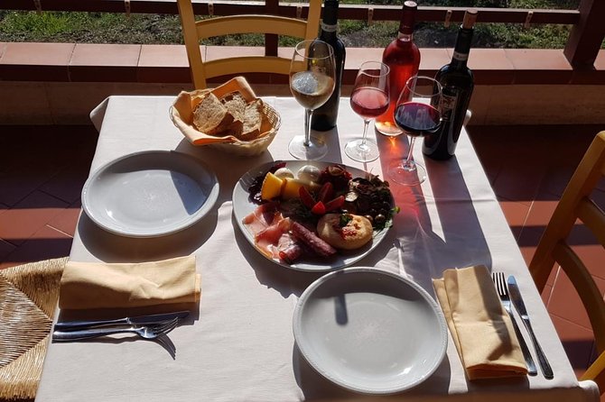 Naples: Pompeii & Mt Vesuvius All-Inclusive Small Group w/ Lunch - The drive to Vesuvius: views, curves, and timing