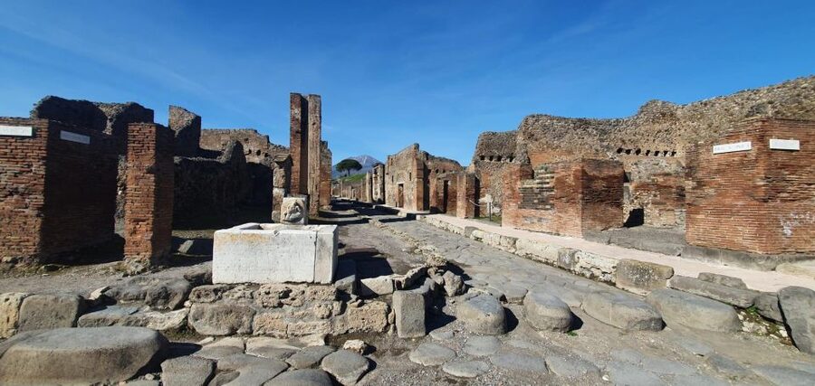 Naples: Pompeii & Mt. Vesuvius Day Trip with Tickets & Lunch - Value for $126.65: when the money makes sense