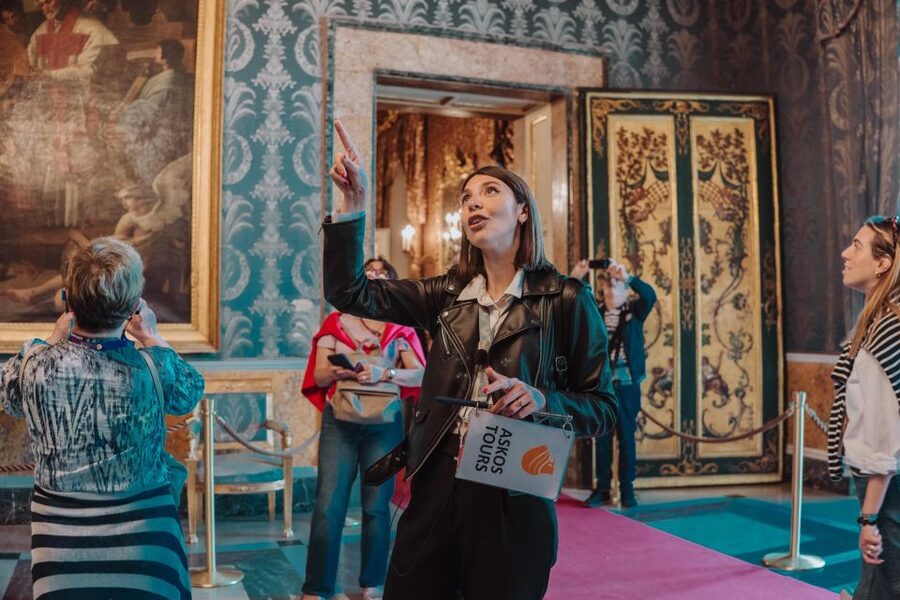 Naples: Royal Palace and Monumental Area Small Group Tour - Value Check: Is $37 Good for This Mix of Palace and Monuments?