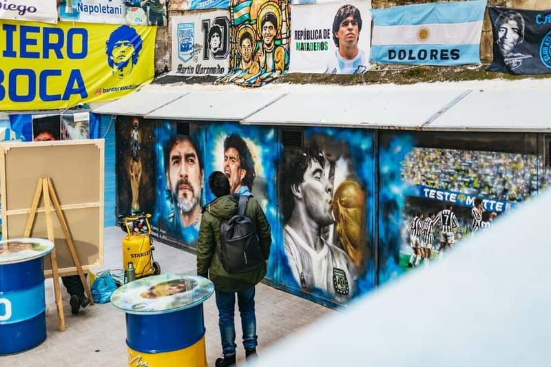 Naples: Street Art & History Tour in the Spanish Quarters - What to Bring for Naples Alley Walking