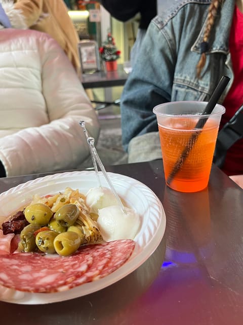 Naples: Street Food Experience With 6 Stops - Taralli From a Historic Bakery: The Crunch That Sets the Tone