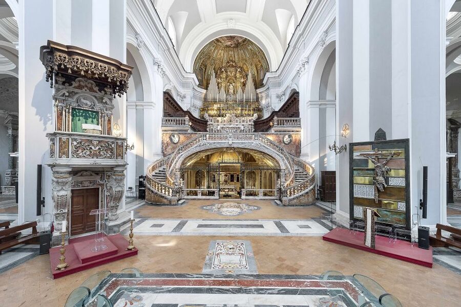 Naples: The Holy Mile 3-Hour Guided Tour - Via Vergini and Piazzetta Crociferi: corners that make the story feel real