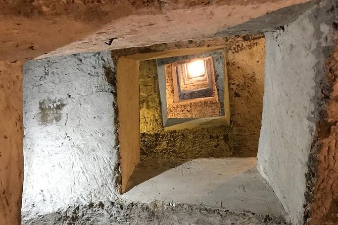 Naples Underground Spanish Quarters with Guide - Meeting point and finishing up: where to go without losing time