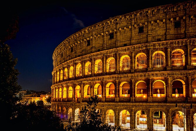 Night Tour of Rome with Local Pizza Dinner and Gelato Experience - Spanish Steps, Castel Sant’Angelo, and the Trevi Fountain Moment