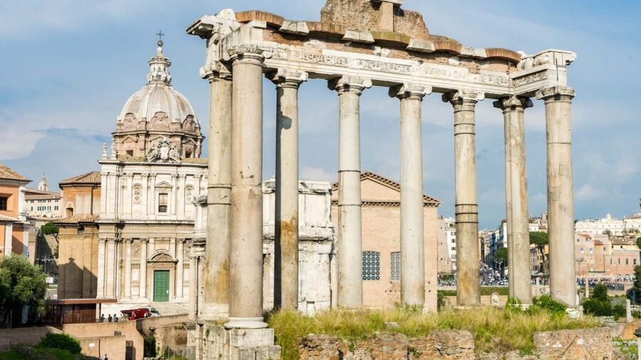 Palatine Hill and Roman Forum Tour with Fast-Track Entrance - Down Into the Roman Forum: Where Politics and Religion Overlap