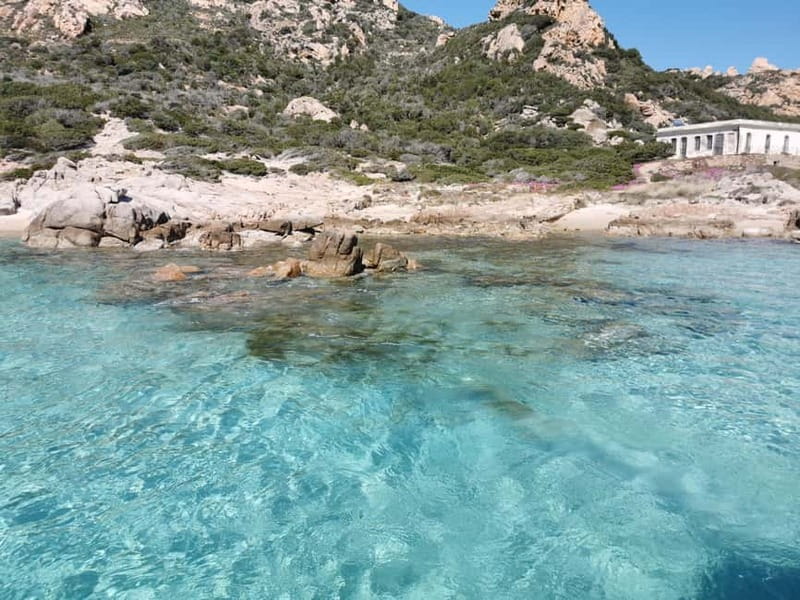 Palau: La Maddalena Archipelago Comfort Boat Tour with Stops - Getting to the port in Palau, and finding your exact boarding spot