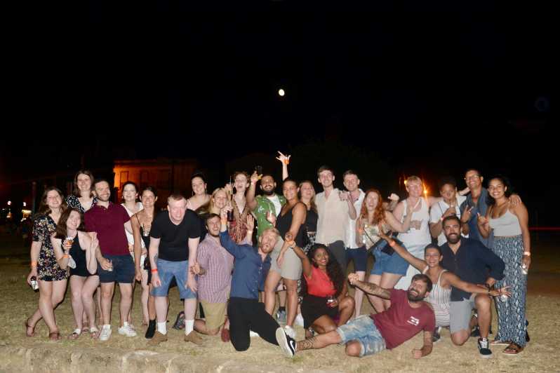 Palermo: Guided Bar Crawl with Shots and Discounts on Drinks - The Wristband System: Free Shots and Discount Drinks That Add Up