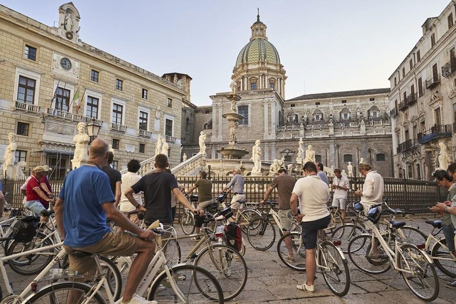 Palermo: Guided Bike Tour with Street Food Tasting - Why Palermo on two wheels works so well