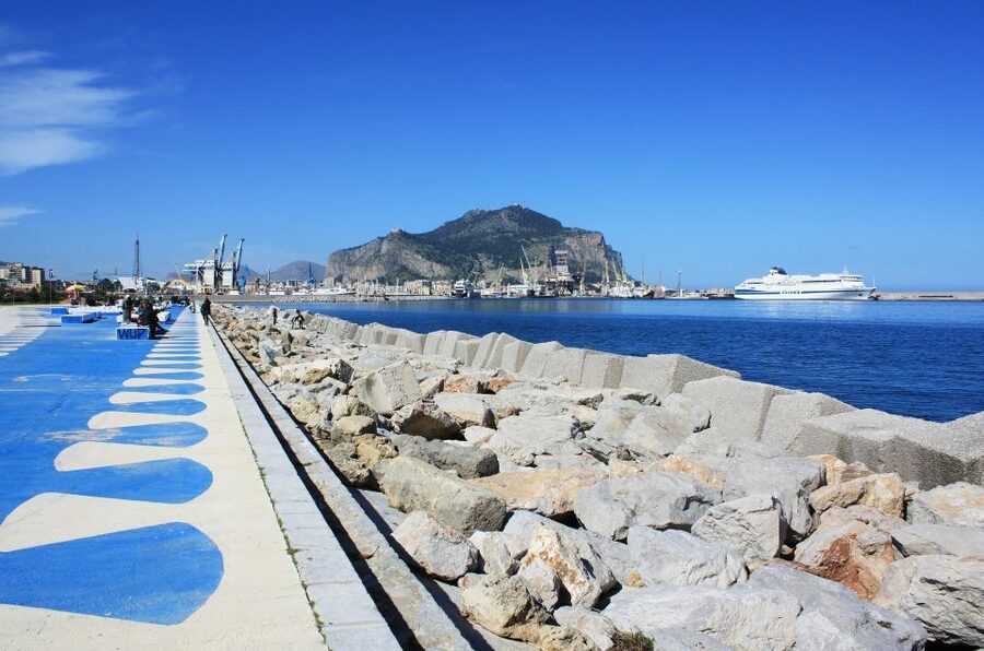 Palermo: Guided City Walking Tour w/Customizable Itinerary - Walking the “top spots” without feeling herded