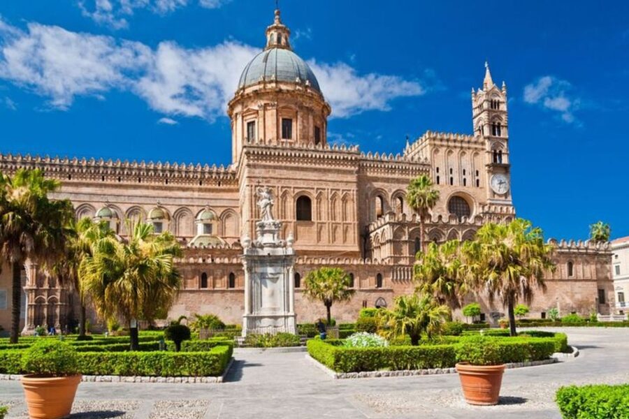 Palermo: Private Custom Walking Tour with Local Guide - Capo Market: A Stop That Often Becomes Your Food Plan