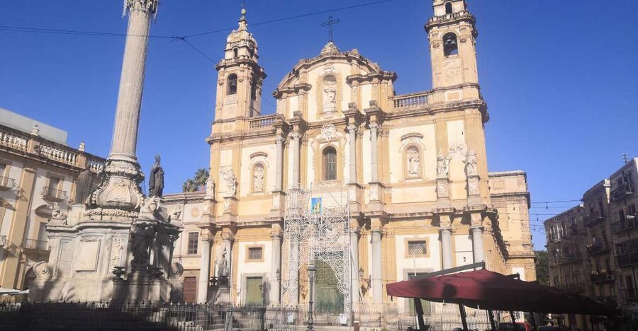 Palermo: Street Food Walking Tour at Sunset - Meeting at Quattro Canti: Getting Oriented Before You Eat