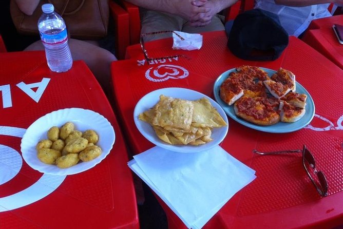 Palermo Walking Tour and Street Food - Dainotti’s da Arianna friggitoria: a dedicated fried-food moment