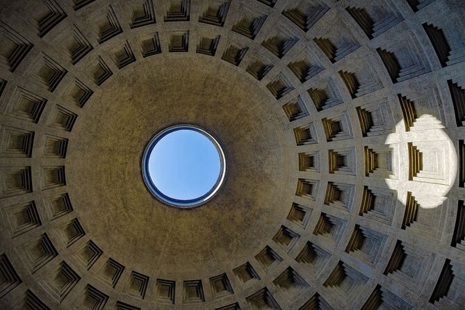 Pantheon Guided Tour with Priority Entrance Tickets - Getting the Most Out of the Audio System and the Guide