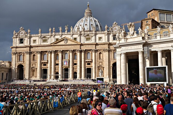 Papal Audience with Pope Leo XIV and Expert Local Guide - Who should book this, and who might skip it