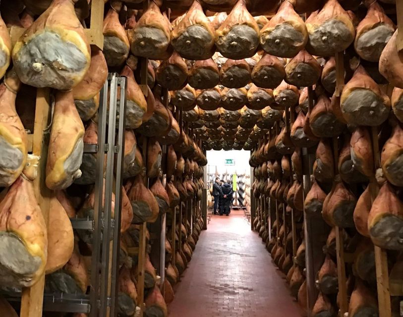 Parma: Parmigiano Production and Parma Ham Tour & Tasting - Stop 2: The Parmigiano to Prosciutto shift, why the transition works