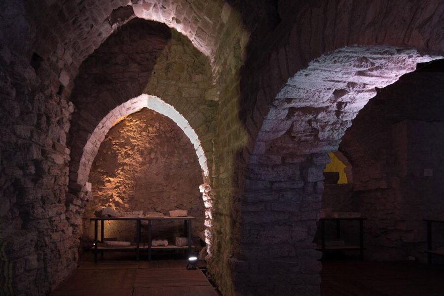 Perugia: Entry Ticket and Guided Tour of Perugia Underground - The VR Headset Finale: Why It Works at the End
