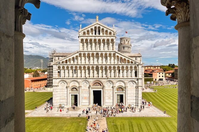 Pisa and Lucca Day Trip from Florence - Pisa Cathedral with skip-the-line: the payoff and the crowd caveat