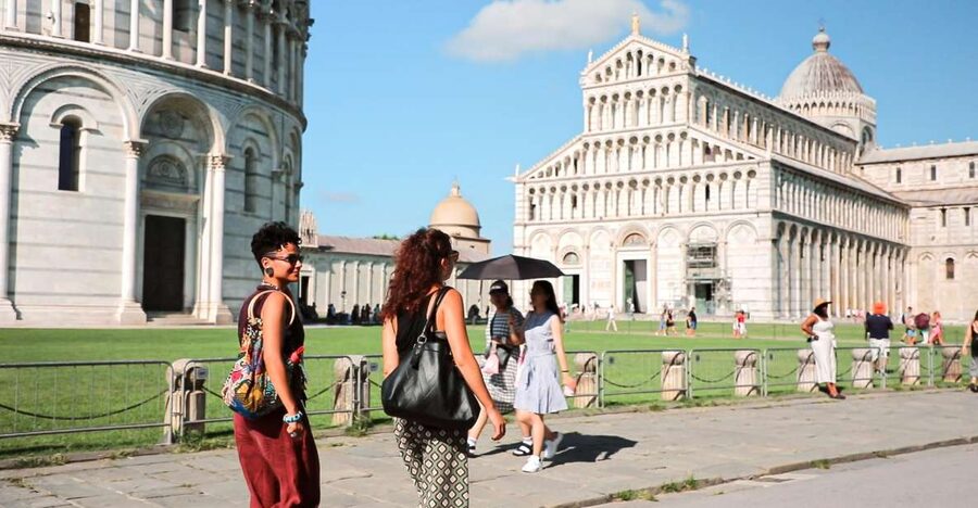 Pisa: Half-Day Afternoon Tour from Florence - Piazza dei Miracoli: where your guide makes the monuments click